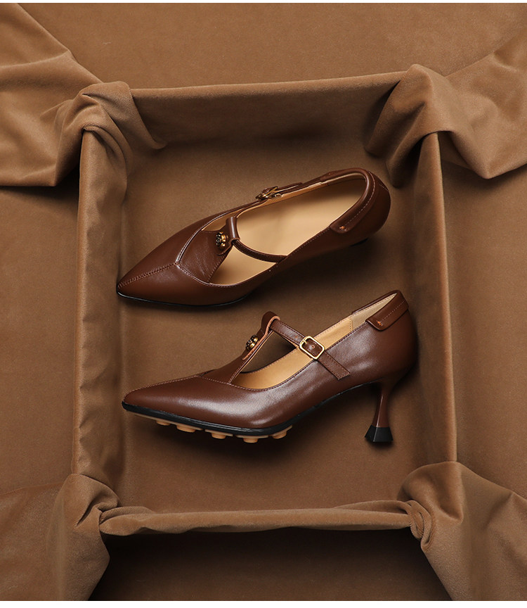 รองเท้าแมรี่เจนหนังแท้สไตล์วิน - Vintage Collectible Shoes บทวิจารณ์และราคา
