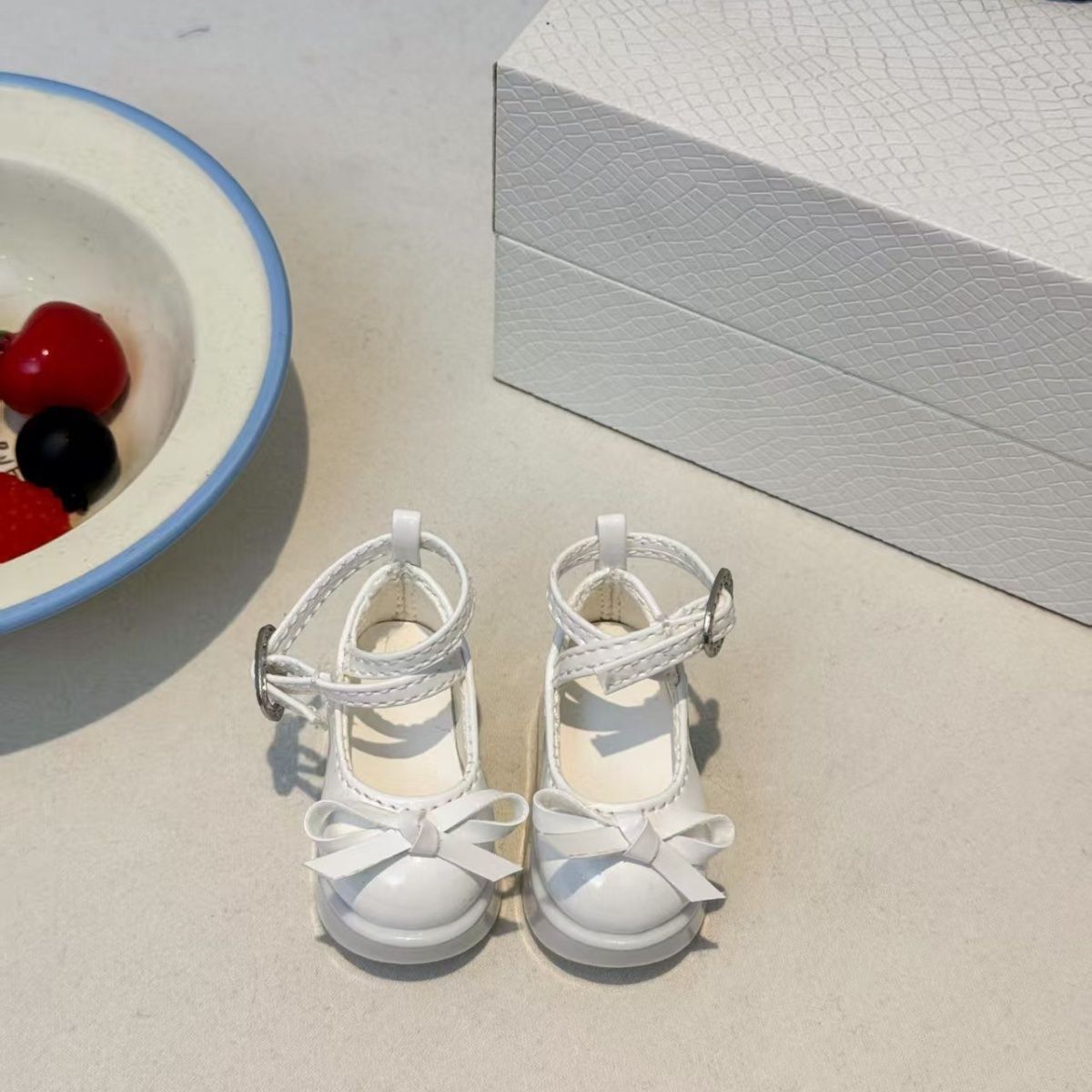 รองเท้าตุ๊กตาสีน้ำตาลกาแฟแบบมี - Vintage Collectible Shoes บทวิจารณ์และราคา