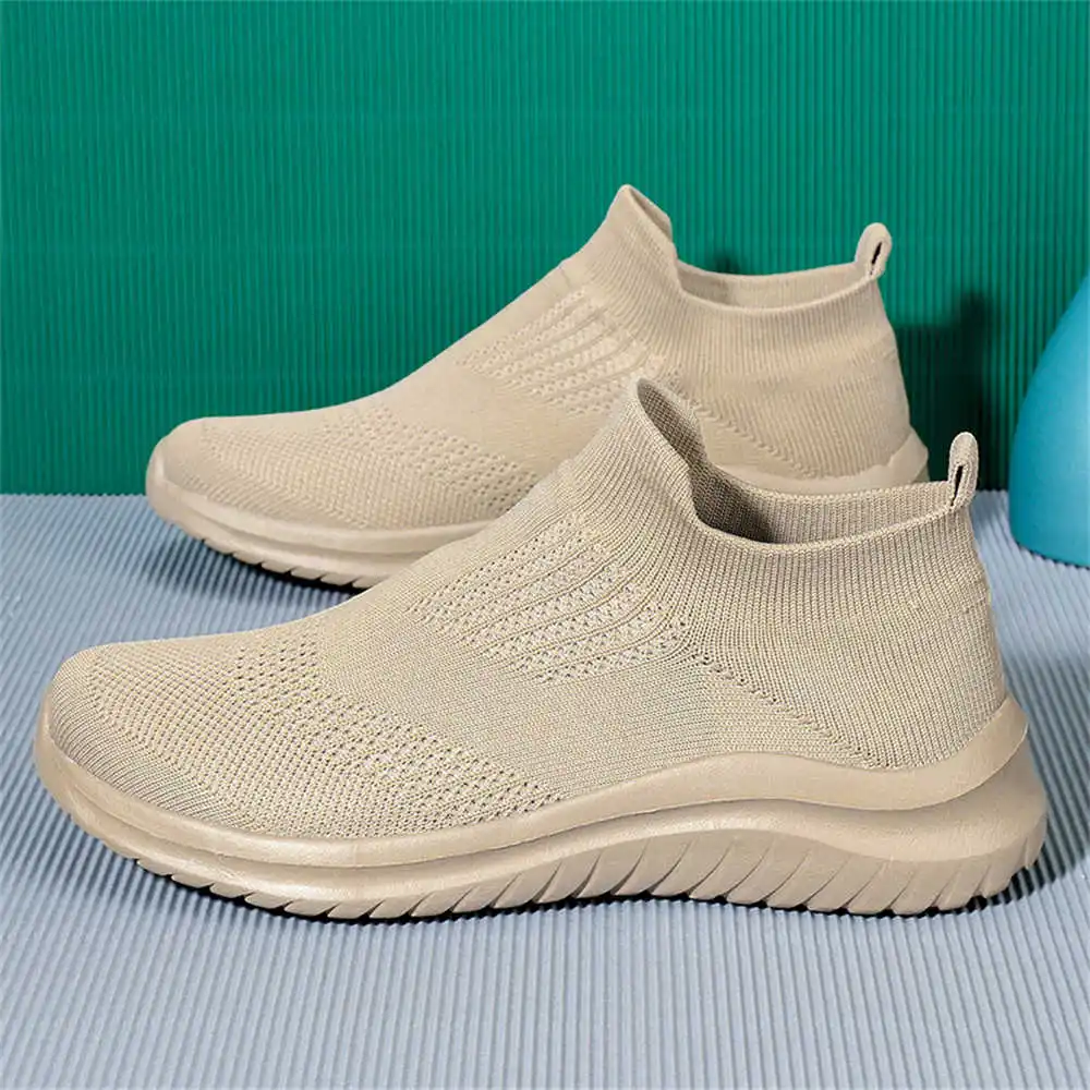 Beige Soft ใหม่รองเท้าเทนนิส M - Vintage Collectible Shoes บทวิจารณ์และราคา