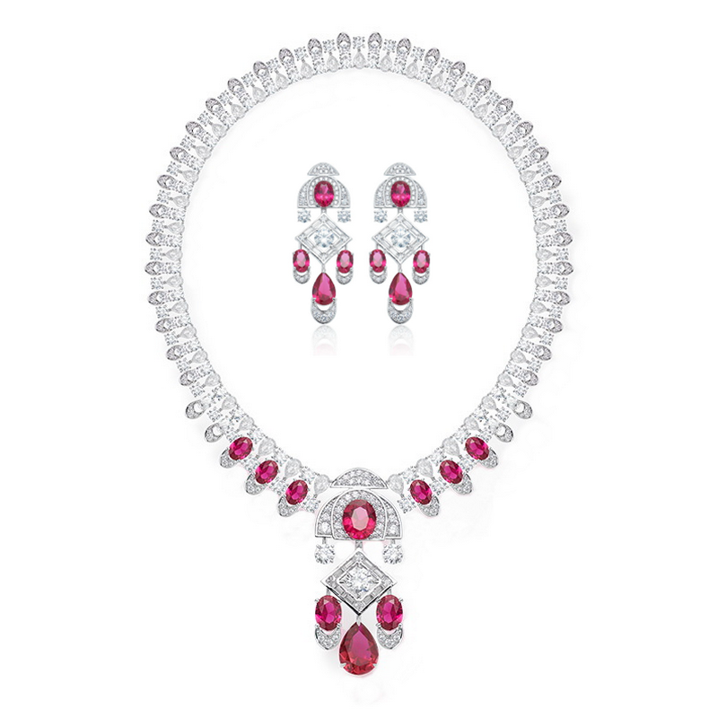 ดีไซเนอร์คอลเลกชันสไตล์สร้อยคอ - Vintage Collectible Jewelry บทวิจารณ์และราคา