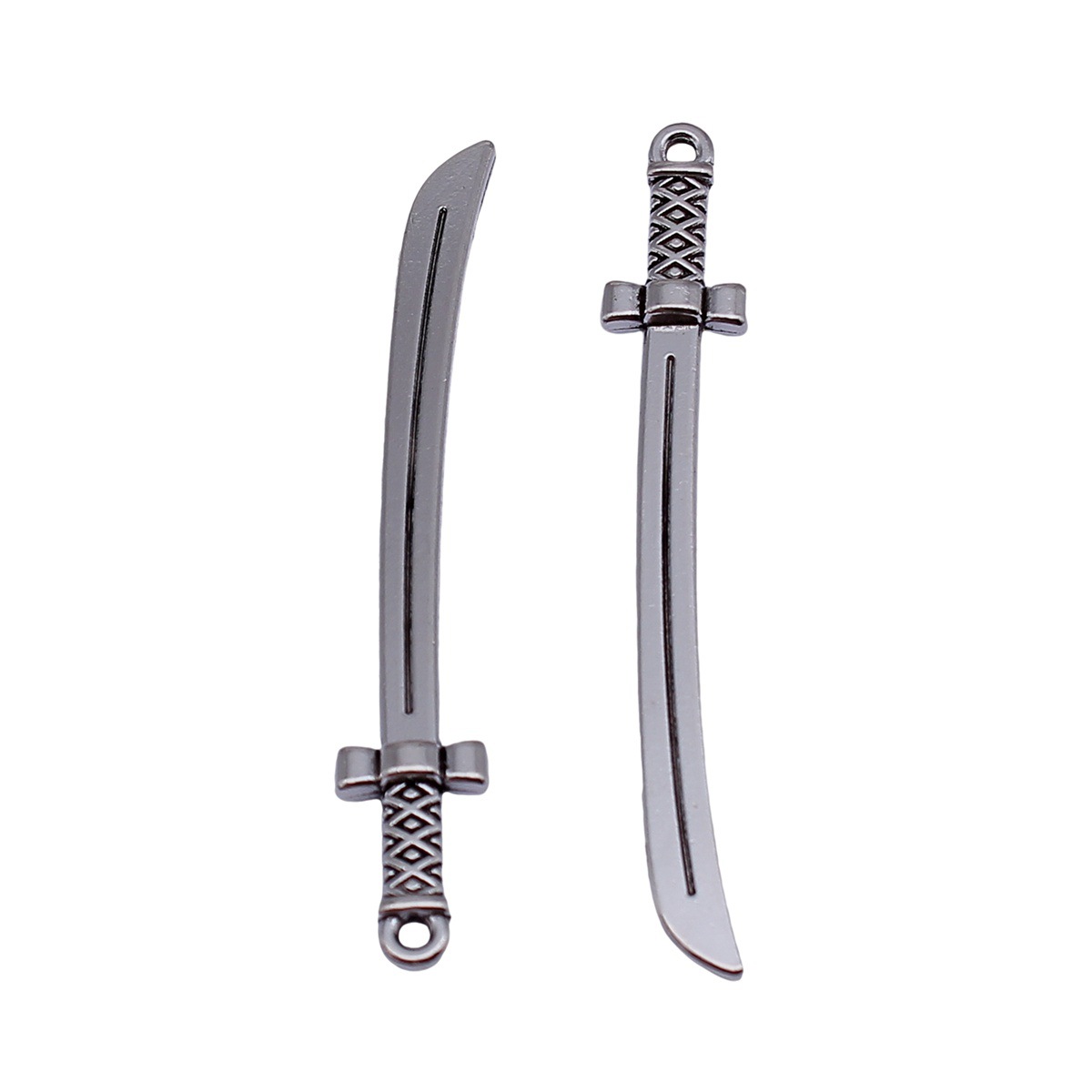 จี้รูปดาบสำหรับนักรบ คอลเลคชั่ - Vintage Collectible Jewelry บทวิจารณ์และราคา