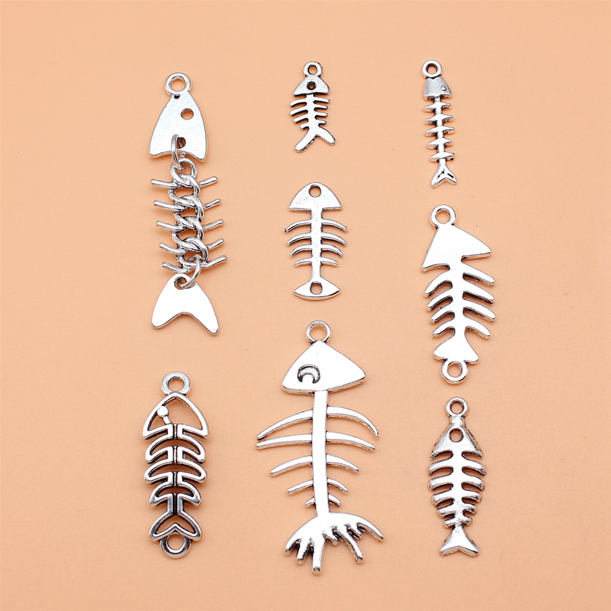 8ชิ้นกระดูกปลาสีเงินโบราณคอลเล - Vintage Collectible Jewelry บทวิจารณ์และราคา